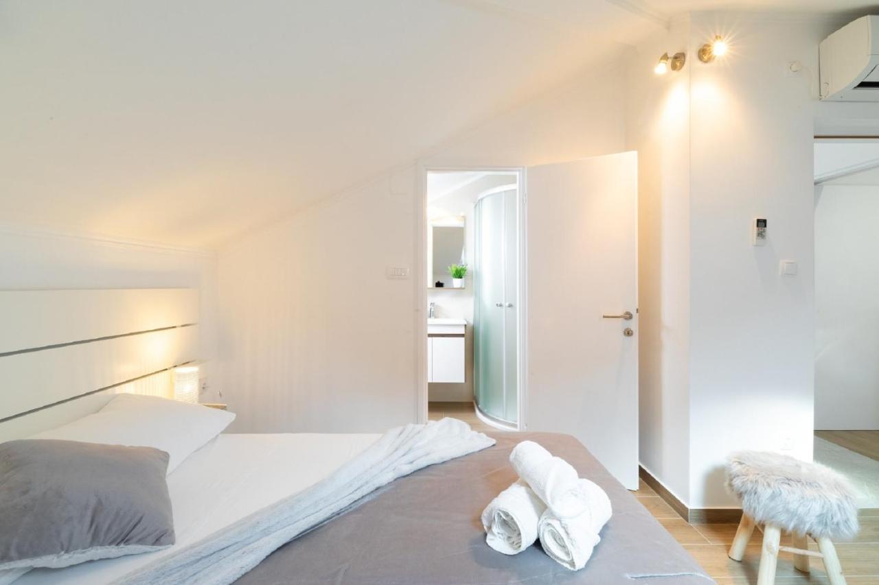 Apartment Dragojevic Vela Luka Dış mekan fotoğraf